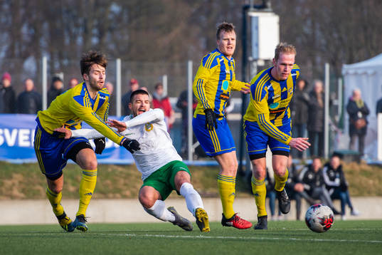 Hammarbys Vladimir Rodic faller