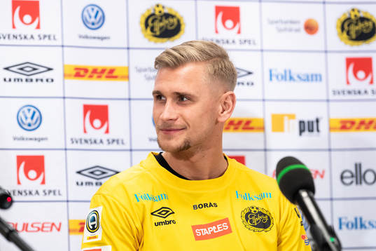 nyförvärvet Simon Strand