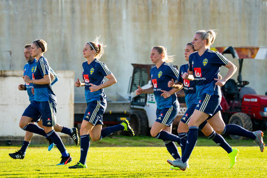 Spelarna värmer upp