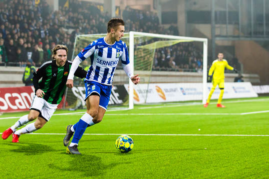 GAIS Emil Wahlström och IFK Göteborgs Benjamin Nygren