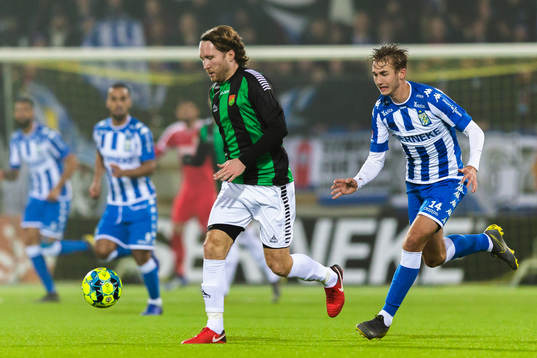 GAIS Emil Wahlström och IFK Göteborgs Benjamin Nygren