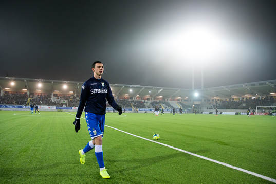 IFK Göteborgs Giorgi Kharaishvili lämnar planen