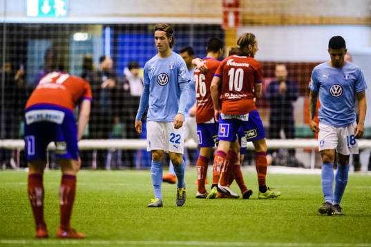 Malmö FFs Adi Nalic och Romain Gall deppar