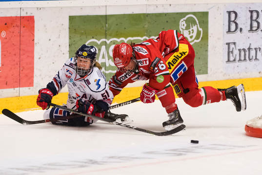 Linköpings Pernilla Winberg och Modos Marion Allemoz