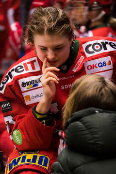 Modos Laura Lerchova har ont