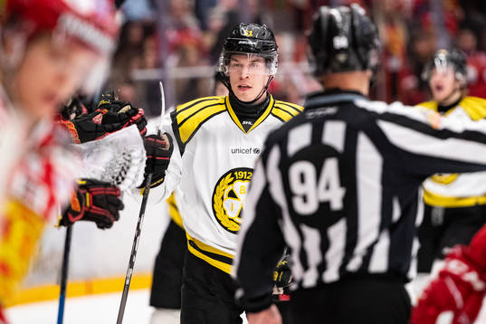 Brynäs Tomi Sallinen jublar