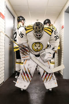 Brynäs målvakt David Rautio  innan ishockeymatchen i SHL