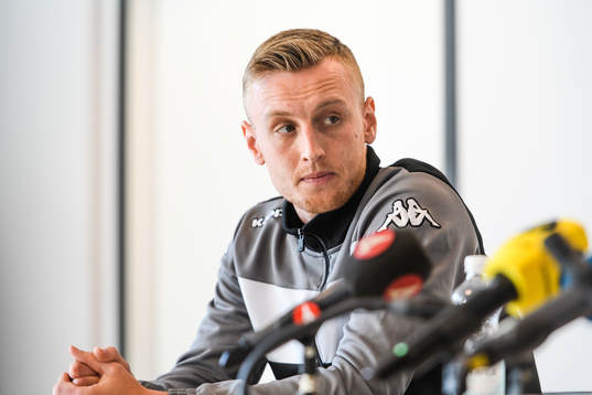 IFK Göteborgs Sebastian Ohlsson på en presskonferens