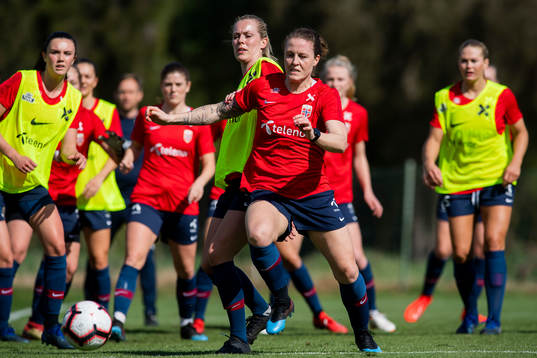 Stine Hovland and Isabell Herlovsen of Norway