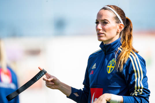 Kosovare Asllani