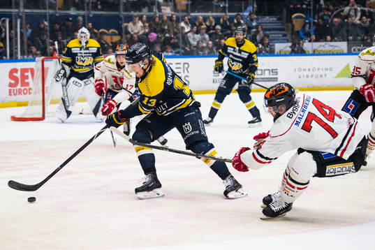 s Oscar Sundh och Örebros Nick Ebert