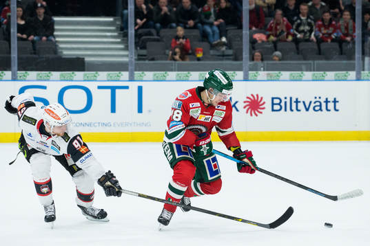 Malmö Redhawks Max Görtz och Frölundas Mattias Nörstebö