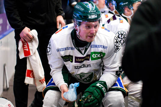 Färjestads Oskar Steen