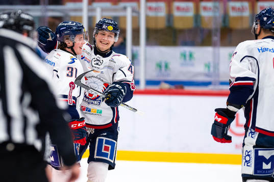 Linköpings Olle Lycksell och Chad Billins jublar