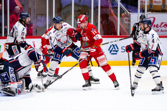 Linköpings Kristoffer Gunnarssons och Timrås Henrik