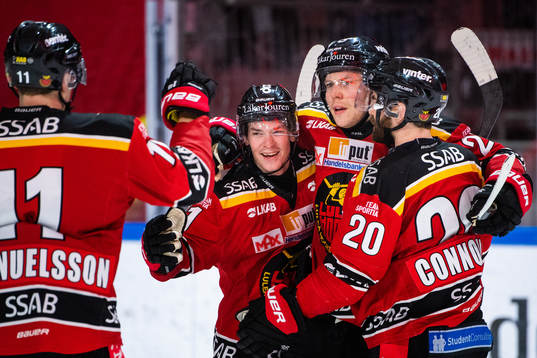 Luleås Petter Emanuelsson, Austin Farley, Erik Gustafsson