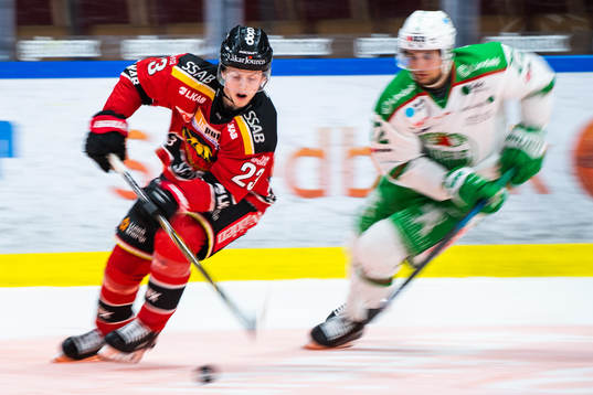 Luleås Jesper Sellgren och Rögles Daniel Zaar