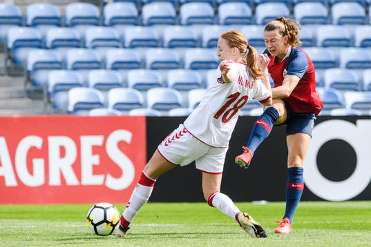 Synne Skinnes Hansen of Norway and Sara Holmgaard of Denmark