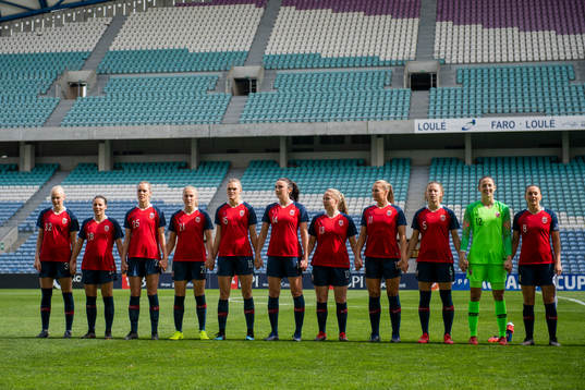 Karina Sævik, Cecilie Redisch Kvamme, Stine Hovland,