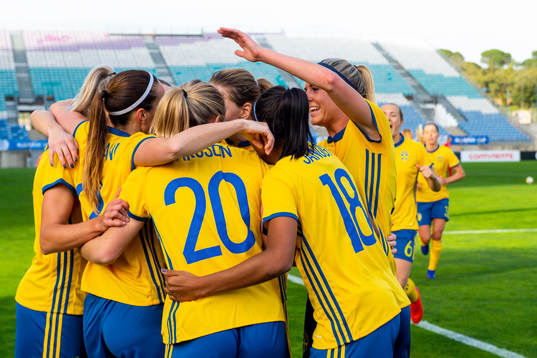 Players of Sweden celebrate