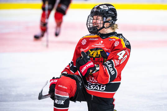 Luleås Noora Tulus jublar