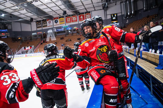Luleås Ida Boman jublar