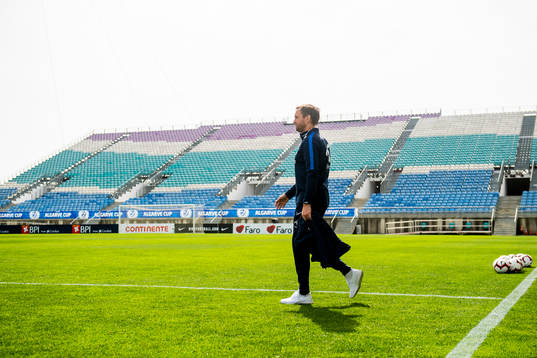 Martin Sjögren, head coach of Norway, arrives the stadium