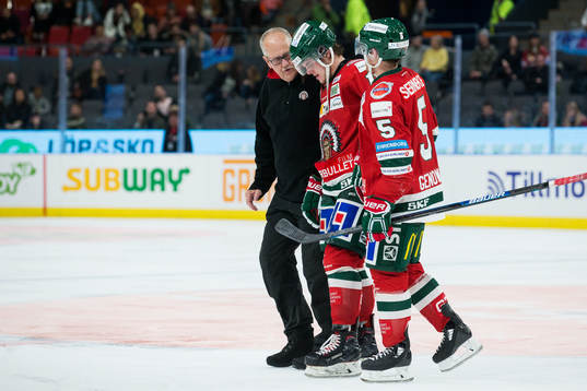 Frölundas Samuel Fagemo leds av isen