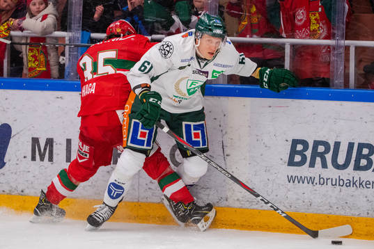 Moras Michael Haga och Färjestads Johan Ryno
