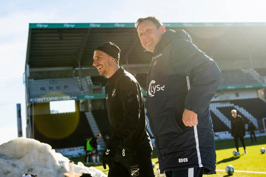 Jone Samuelsen of Odd and Bjarne Berntsen, head coach of