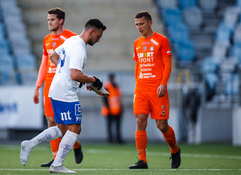 IFK Norrköpings Sead Haksabanovic lämnar planen