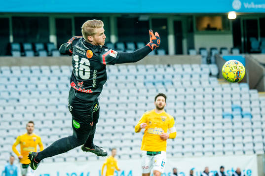 Falkenbergs målvakt Hampus Nilsson