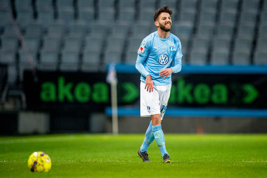 Malmö FFs Erdal Rakip grinar illa