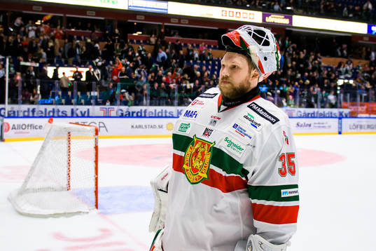 Moras målvakt Christian Engstrand deppar