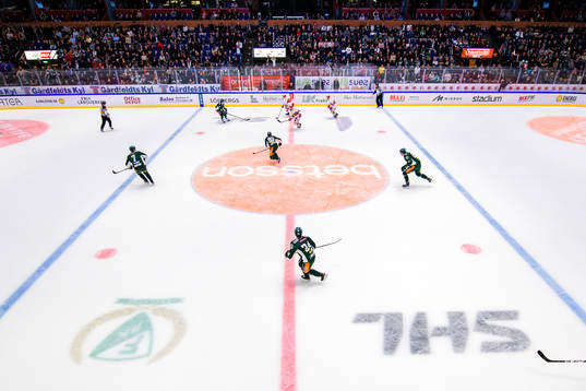 Färjestads spelare mot Moras