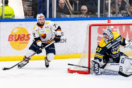 s målvakt Jonas Gunnarsson