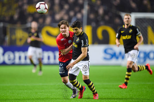 s Tarik Elyounoussi