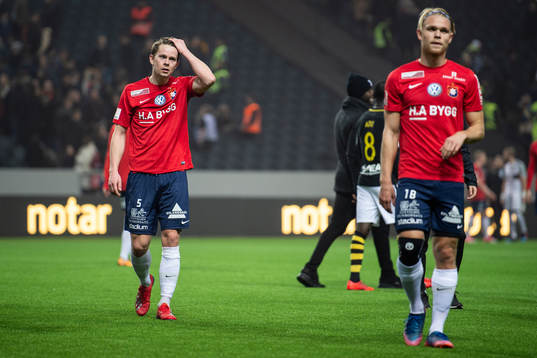 Örgrytes Anton Lans (v) och Linus Tornblad (h) deppar