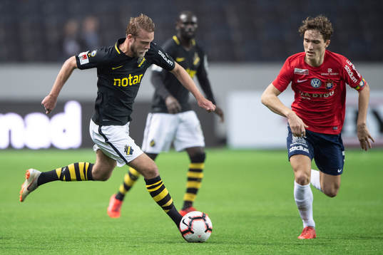 s Daniel Sundgren och Örgrytes Jakob Lindström
