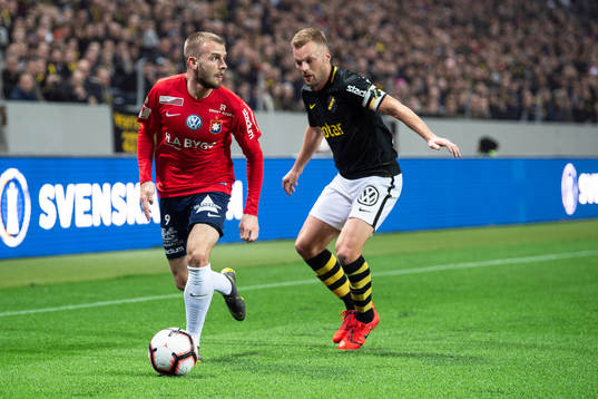 s Sebastian Larsson