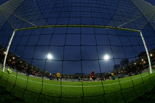 Häckens Alexander Jeremejeff skjuter 1-0