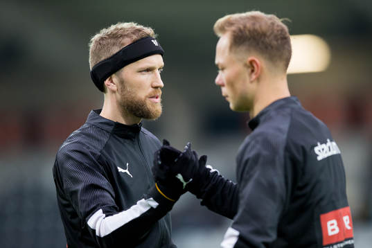 Häckens Rasmus Lindgren och Adam Andersson innan