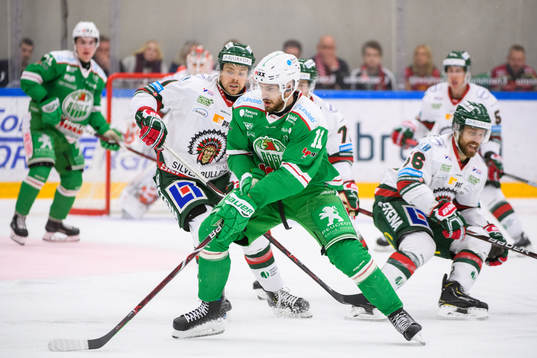 Rögles Mattias Sjögren och Frölundas Mats Rosseli Olsen