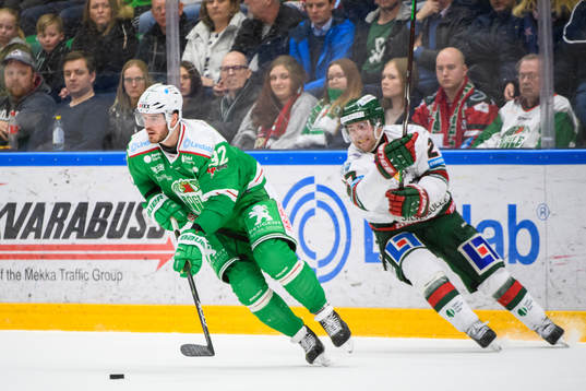 Rögles Eric Gelinas och Frölundas Ponthus Westerholm