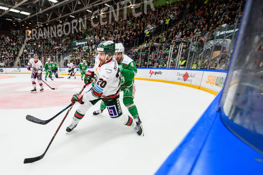 Frölundas Joel Lundqvist och Rögles Kodie Curran