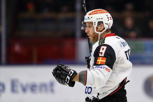 Malmö Redhawks Frederik Storm jublar