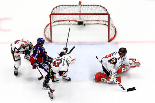 Mål 1-0 av Linköpings Derek Roy förbi Malmö Redhawks