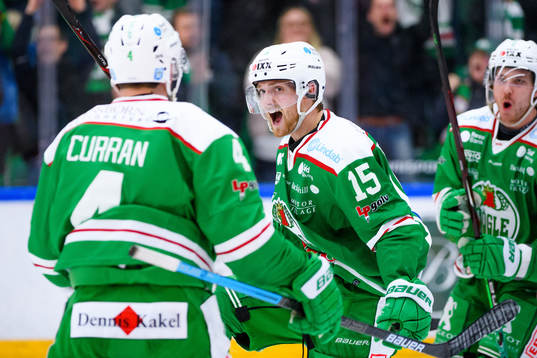 Rögles Simon Ryfors jublar