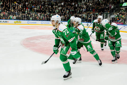Rögles Daniel Zaar jublar