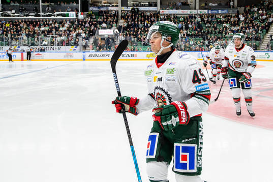 Frölundas Rhett Rakshani jublar